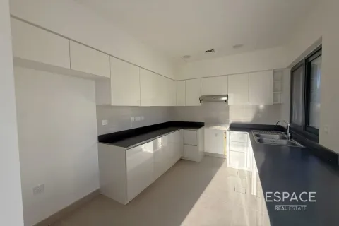 Townhouse in Dubai Hills Estate, Dubai 4 bedrooms, 229 sq.m. № 71343 - photo 7