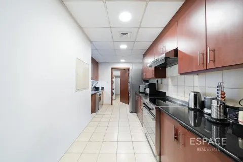 Apartment in Jumeirah Beach Residence, Dubai 4 bedrooms, 289 sq.m. № 122883 - photo 8