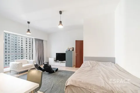 Apartment in Jumeirah Beach Residence, Dubai 4 bedrooms, 289 sq.m. № 122883 - photo 6