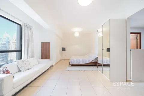Apartment in Jumeirah Beach Residence, Dubai 4 bedrooms, 289 sq.m. № 122883 - photo 4