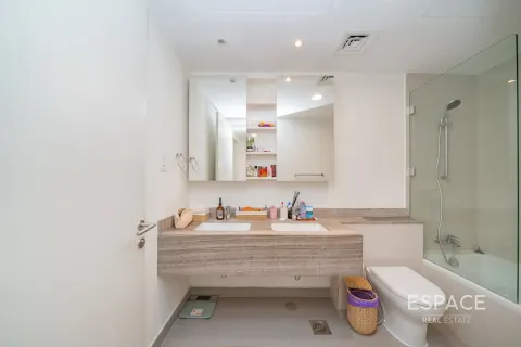 Villa en Dubai Hills Estate, Dubai, 4 dormitorios, 230 m², № 122880 - foto 16