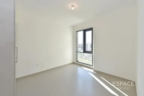 Снять в аренду виллу в Дубай Хилс Эстейт, Дубай: 3 спальни, 201м², № 122882 - фото 12