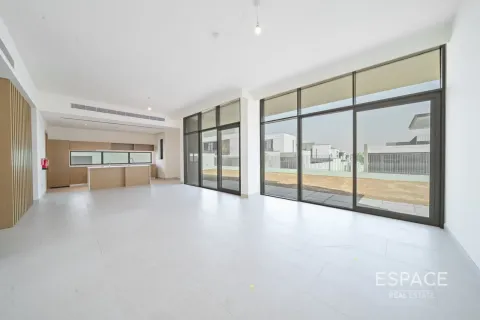 Adosado en Al Furjan, Dubai, 5 dormitorios, 442 m², № 122881 - foto 2