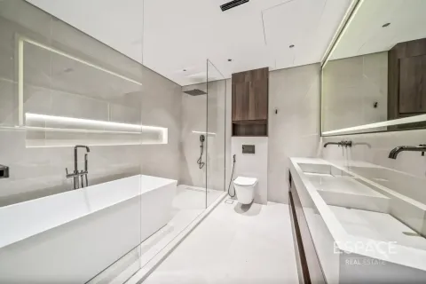 Villa in Jumeirah Park, Dubai 5 bedrooms, 481 sq.m. № 122878 - photo 16