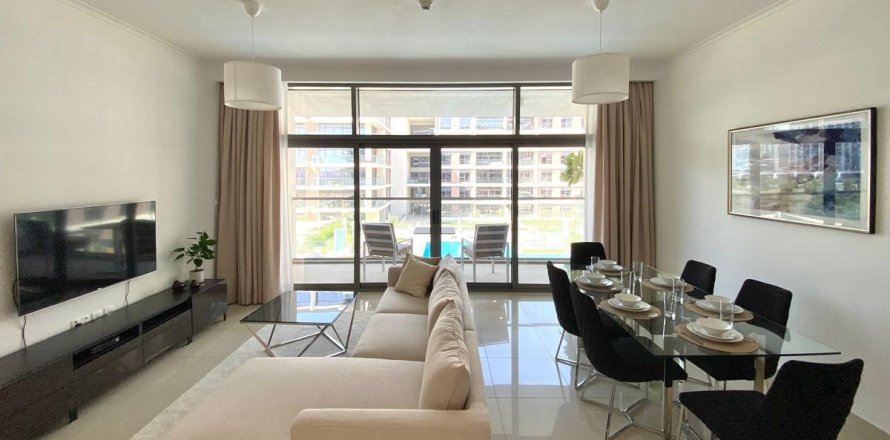 Apartment in Dubai Hills Estate, Dubai 2 bedrooms, 121.2 sq.m. № 71812