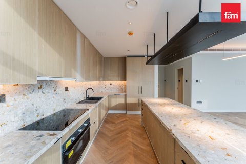 Apartment in Al Barsha, Dubai 3 bedrooms, 264.4 sq.m. № 93413 - photo 24