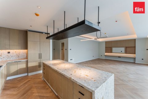 Apartment in Al Barsha, Dubai 3 bedrooms, 264.4 sq.m. № 93413 - photo 5