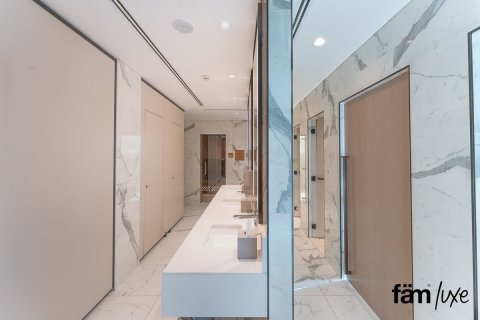 Apartment in Zabeel, Dubai 3 bedrooms, 351.6 sq.m. № 93422 - photo 19