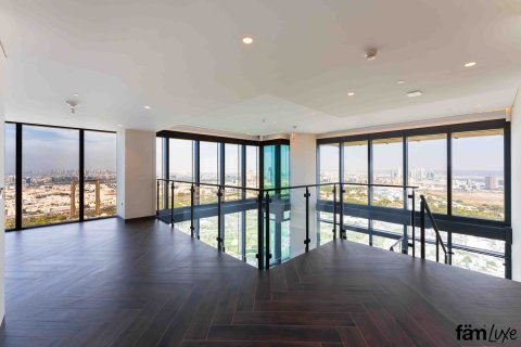 Apartment in Zabeel, Dubai 3 bedrooms, 351.6 sq.m. № 93422 - photo 8