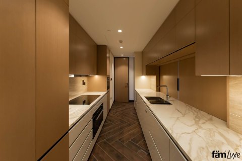 Apartment in Zabeel, Dubai 3 bedrooms, 351.6 sq.m. № 93422 - photo 4