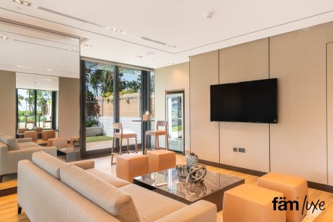 Apartment in Zabeel, Dubai 3 bedrooms, 351.6 sq.m. № 93422 - photo 5