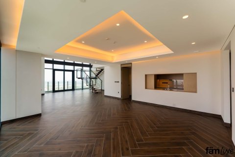 Apartment in Zabeel, Dubai 3 bedrooms, 351.6 sq.m. № 93422 - photo 3