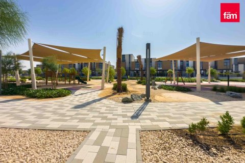 Townhouse in Dubai 3 bedrooms, 180.3 sq.m. № 93414 - photo 28