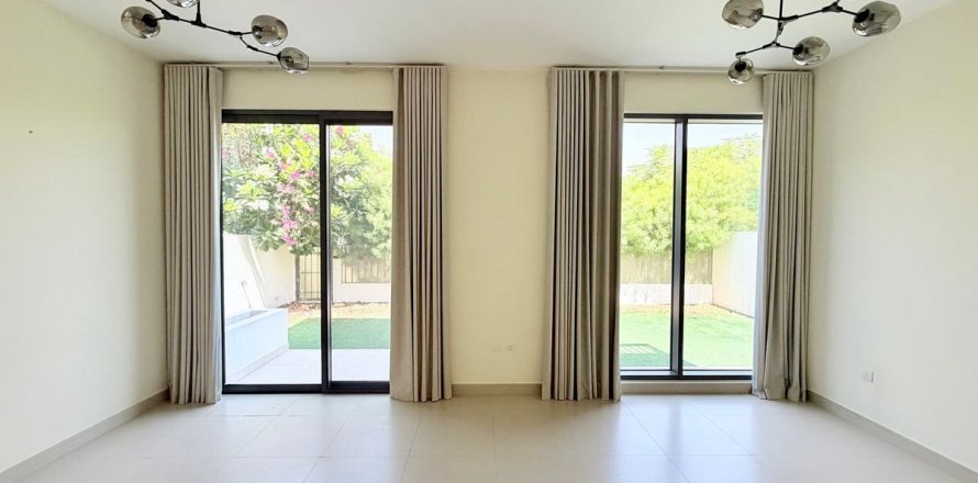 Villa in Dubai Hills Estate, Dubai 4 bedrooms, 282.1 sq.m. № 122006