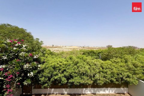 Villa in Dubai Hills Estate, Dubai 4 bedrooms, 282.1 sq.m. № 122006 - photo 12