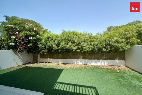 Villa in Dubai Hills Estate, Dubai 4 bedrooms, 282.1 sq.m. № 122006 - photo 11