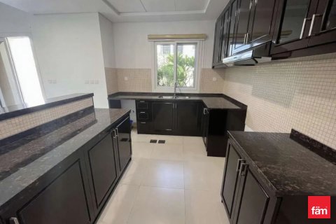 Townhouse in Dubai 3 bedrooms, 262.6 sq.m. № 67556 - photo 5