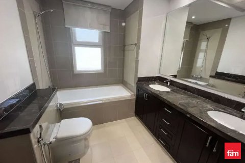 Townhouse in Dubai 3 bedrooms, 262.6 sq.m. № 67556 - photo 12