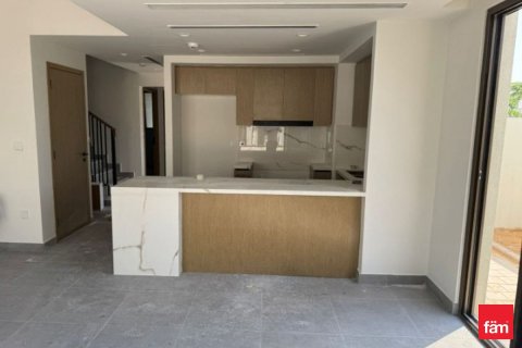Adosado en Dubai, 4 dormitorios, 245.6 m², № 50860 - foto 3