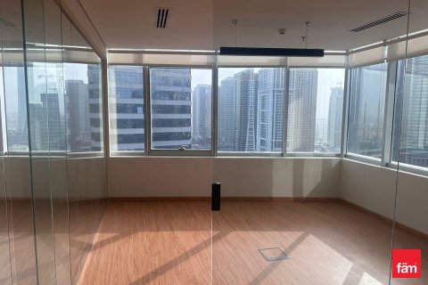 Bureau à Dubai, 124.9 m², № 50863 - photo 6