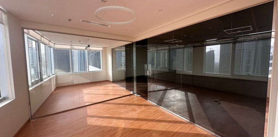 Office in Dubai 124.9 sq.m. № 50863