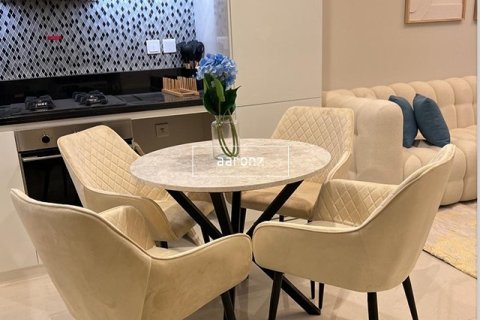 Appartement à Business Bay, Dubai, 2 chambres, 75.2 m², № 16675 - photo 6