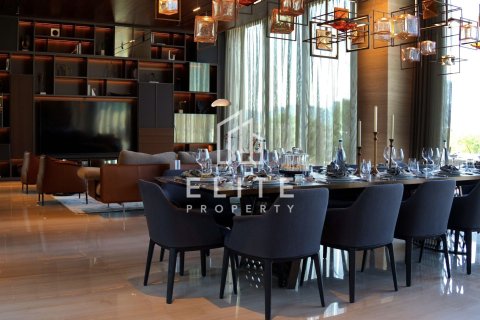 Villa in Emerald Hills, Dubai Hills Estate, Dubai 5 bedrooms, 1207 sq.m. № 121463 - photo 4
