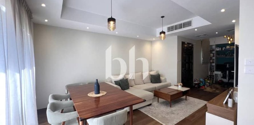 Adosado en The Springs, Dubai, 2 dormitorios, 173 m², № 57650