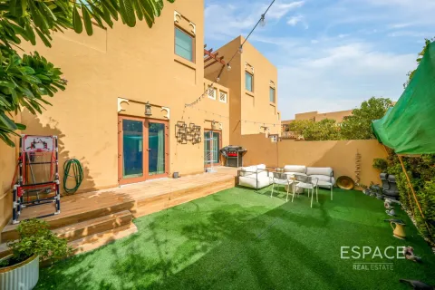 Maison de ville à Al Furjan, Dubai, 3 chambres, 262 m², № 61684 - photo 1