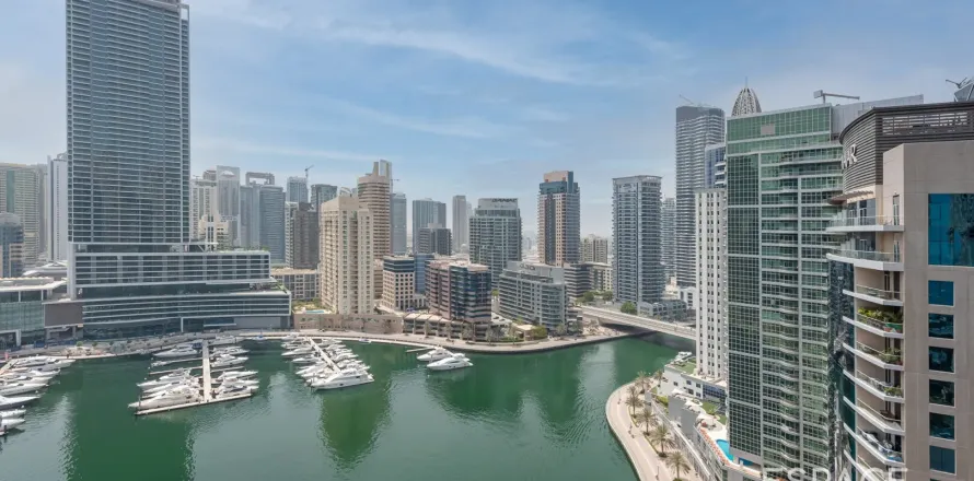 Appartement à Dubai Marina, Dubai, 2 chambres, 131 m², № 61686
