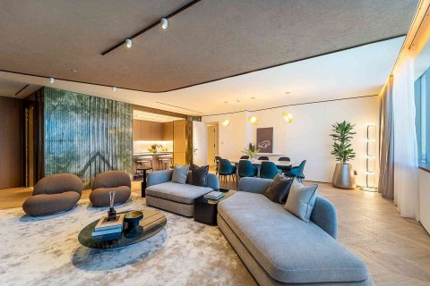 Apartment in ICONIC TOWER in Al Sufouh, Dubai 1 bedroom, 109 sq.m. № 97343 - photo 2