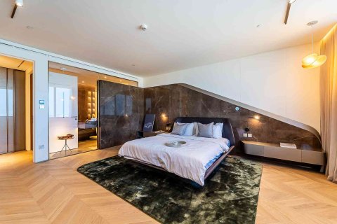 Apartment in ICONIC TOWER in Al Sufouh, Dubai 1 bedroom, 109 sq.m. № 97343 - photo 8