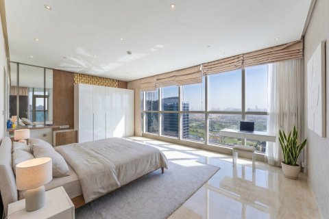 Купить квартиру в Дубай Марине, Дубай: 3 спальни, 277м², № 97342 - фото 11