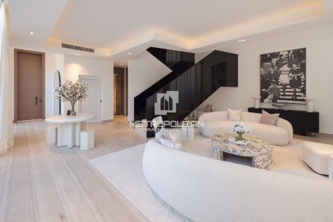 Townhouse in Al Barari, Dubai 4 bedrooms, 459 sq.m. № 16097 - photo 2