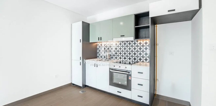 Квартира в Golfville, Дубай Хилс Эстейт, Дубай, 2 спальни, 70м², № 16107