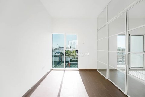 Купить квартиру в Golfville, Дубай Хилс Эстейт, Дубай: 2 спальни, 70м², № 16107 - фото 5