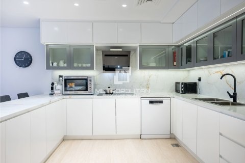 Appartement à Palm Jumeirah, Dubai, 4 chambres, 313 m², № 16105 - photo 8