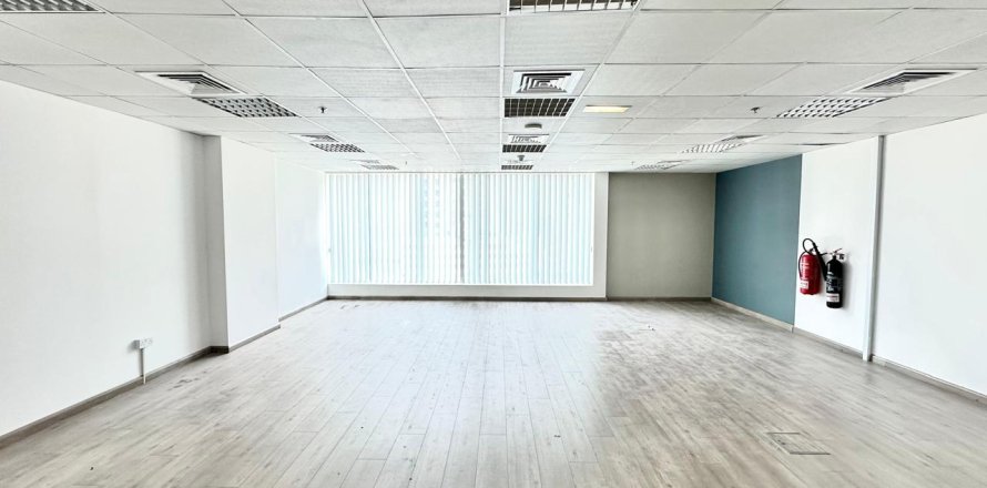 Офис в Бизнес-Бэе, Дубай, 65.5м², № 7977