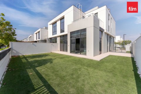 Villa à Al Furjan, Dubai, 4 chambres, 456.5 m², № 137635