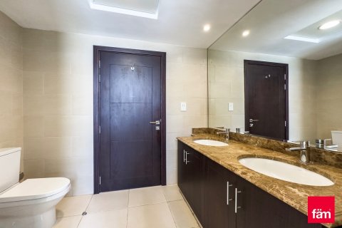 Villa in Dubai 5 bedrooms, 1235 sq.m. № 49951 - photo 30