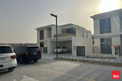 Villa in Tilal Al Ghaf, Dubai 5 bedrooms, 494.8 sq.m. № 49959 - photo 1