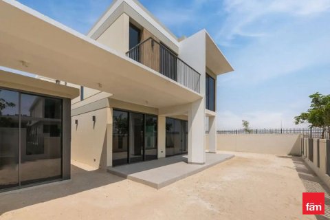 Villa in Tilal Al Ghaf, Dubai 5 bedrooms, 494.8 sq.m. № 49959 - photo 3