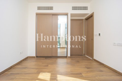 Снять в аренду виллу в Murooj Al Furjan, Al Furjan, Дубай: 5 спален, 489.59973903м², № 63464 - фото 15