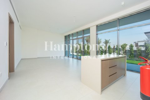 Снять в аренду виллу в Murooj Al Furjan, Al Furjan, Дубай: 5 спален, 489.59973903м², № 63464 - фото 14