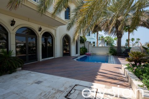 Villa en Garden Homes, Palm Jumeirah, Dubai, 4 dormitorios, 689 m², № 37856 - foto 30