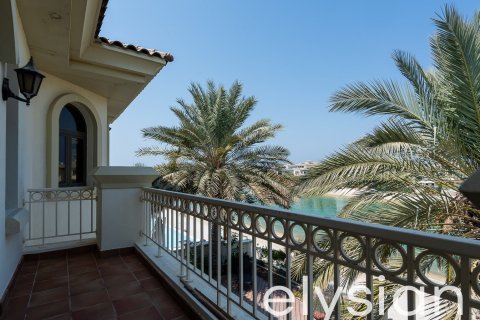 Villa en Garden Homes, Palm Jumeirah, Dubai, 4 dormitorios, 689 m², № 37856 - foto 27