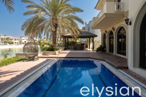 Villa en Garden Homes, Palm Jumeirah, Dubai, 4 dormitorios, 689 m², № 37856 - foto 2