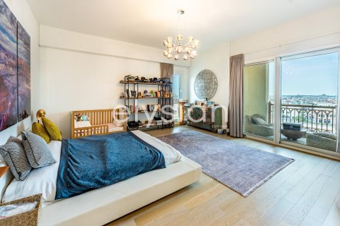 Купить квартиру в Marina Residences, Пальма Джумейра, Дубай: 3 спальни, 377м², № 37858 - фото 12