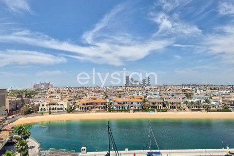 Купить квартиру в Marina Residences, Пальма Джумейра, Дубай: 3 спальни, 377м², № 37858 - фото 3