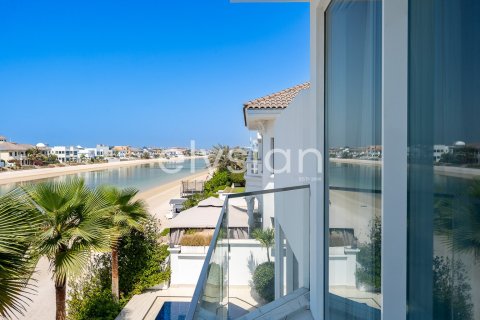 Villa en Garden Homes, Palm Jumeirah, Dubai, 4 dormitorios, 622 m², № 37857 - foto 2